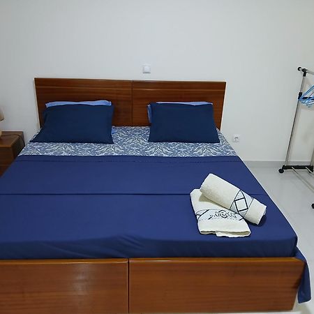 ホテル Nifa House エスパルゴス エクステリア 写真