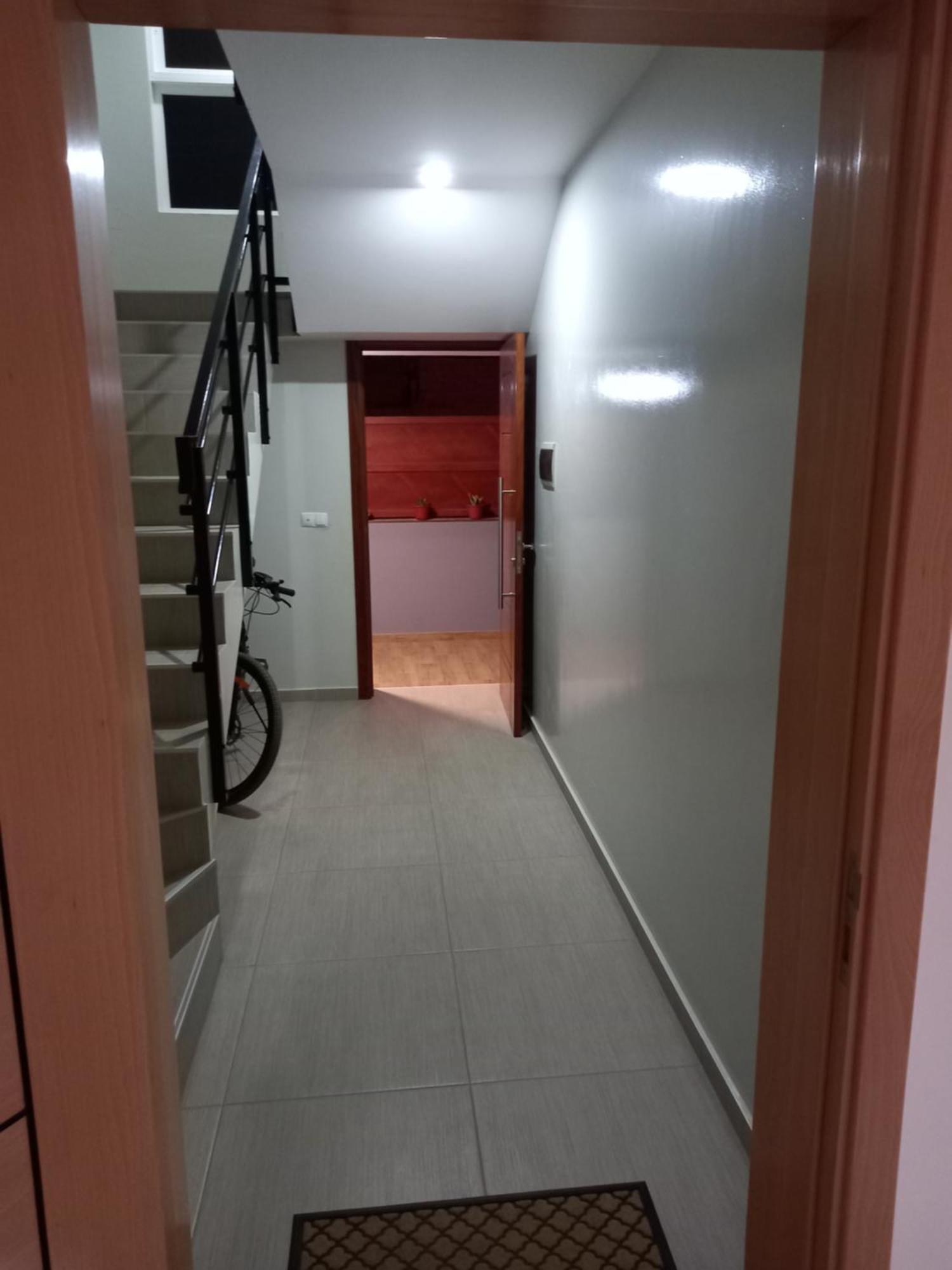 ホテル Nifa House エスパルゴス エクステリア 写真