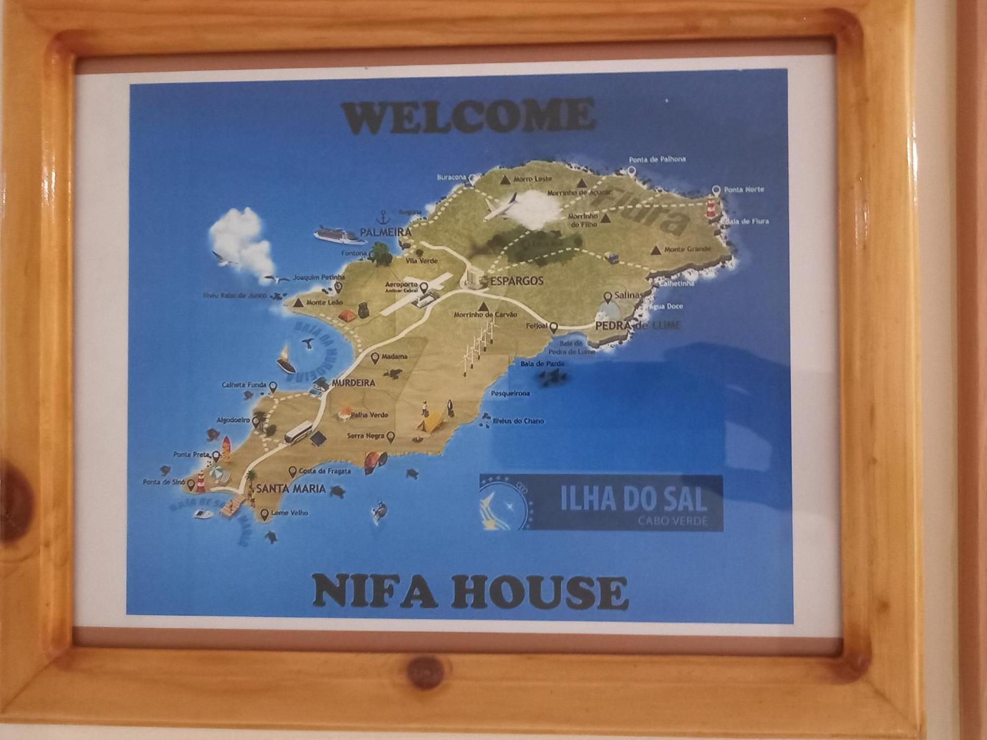 ホテル Nifa House エスパルゴス エクステリア 写真